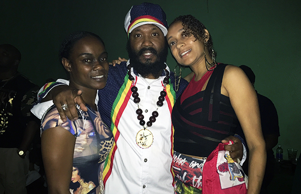 Front Row at de Bob Marley Tribute Concert