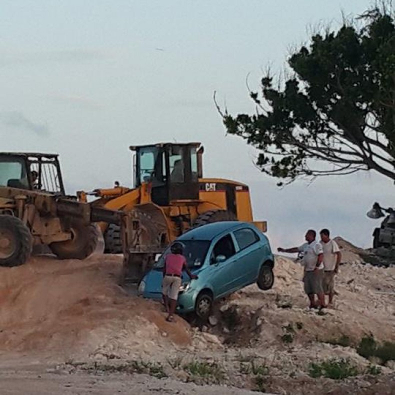 Flying Car Diverts American trip to Bermuda 