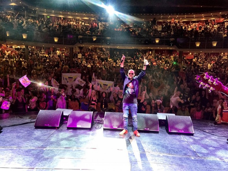 Collie Buddz pon de Jamrock Cruise 2016