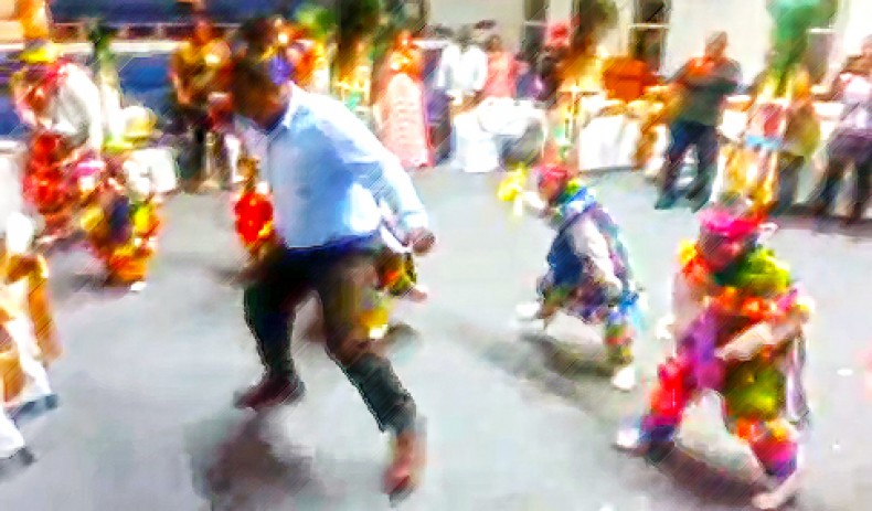 De Dancing Gombey Pastor [FULL VIDEO]